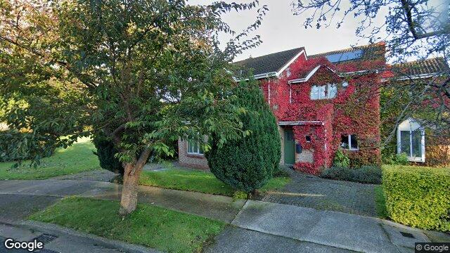 Street view of 12 Hawthorn Manor, Newtownpark, Blackrock
