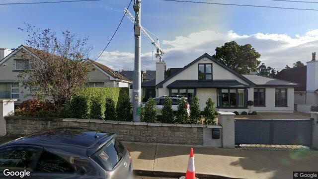Street view of 4 Oatlands Manor, Blackrock