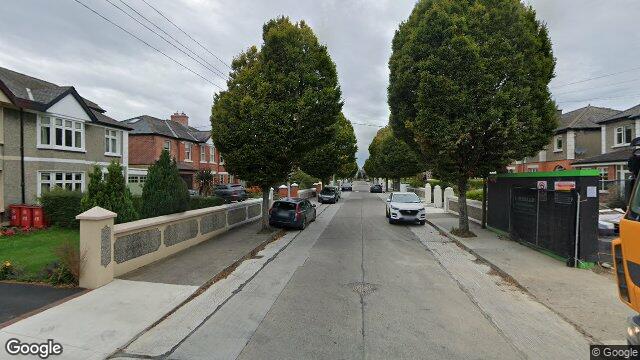 Street view of 14 Dollymount Avenue, Dublin 3