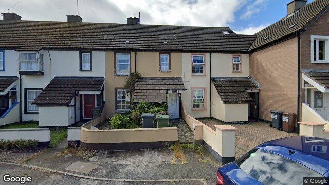 Street view of 10 Thomastown Crescent, Sallynoggin, Dun Laoghaire