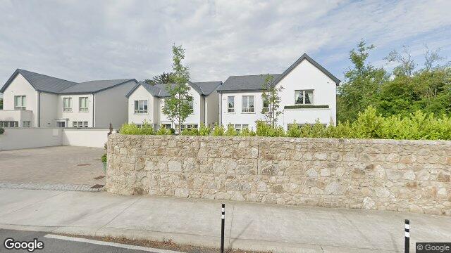 Street view of Grove Avenue, Blackrock