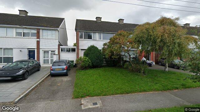 Street view of 40 Lakelands Close, Stillorgan, Co Dublin