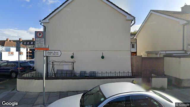 Street view of 8 Cambridge Square, Ringsend