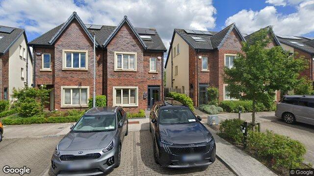 Street view of 20 Cúil Duin Green, Cúil Dúin