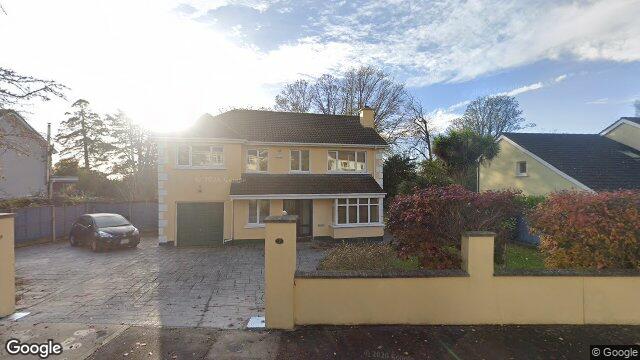 Street view of 2 Albany Court, Killiney, Dublin