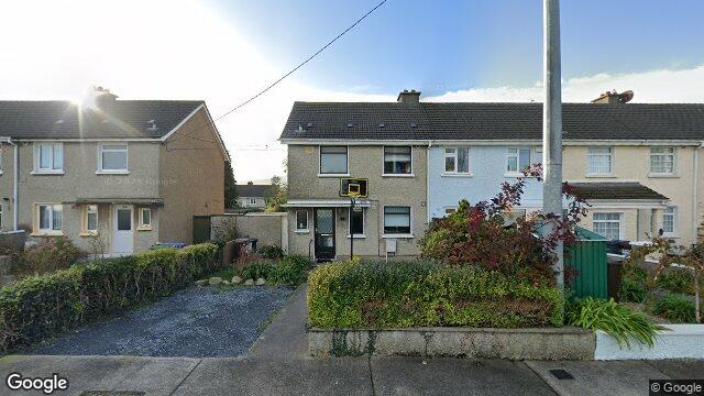 Street view of 31 Mackintosh Park, Pottery Road, Dun Laoghaire