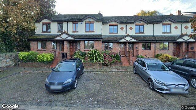 Street view of 2 Alma Park, Monkstown, Dublin