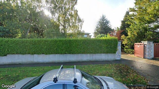 Street view of Woodville Crescent, Mount Merrion, Co. Dublin