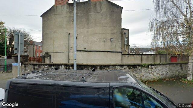 Street View near Apartment 2, 23 Castle Avenue, Clontarf