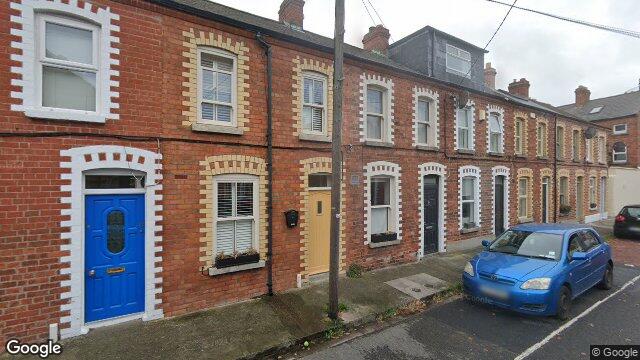 Street view of 42 Doris Street, Dublin 4