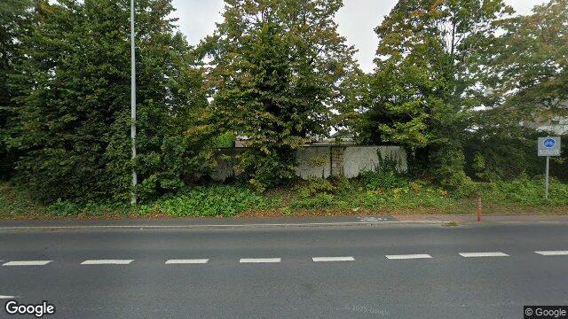 Street view of Old Dublin Road, Stillorgan