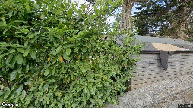 Street view of 5 Laragh, Killiney