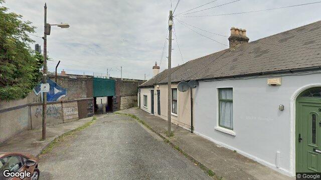 Street View near 24 Strandville Avenue, North Strand