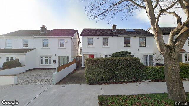 Street view of 31 Hillview Lawns, Pottery Road, Dun Laoghaire