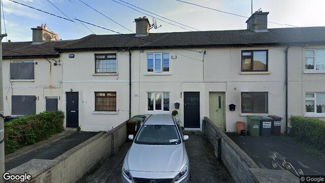 Street view of 6 Carriglea Gardens, Dun Laoghaire
