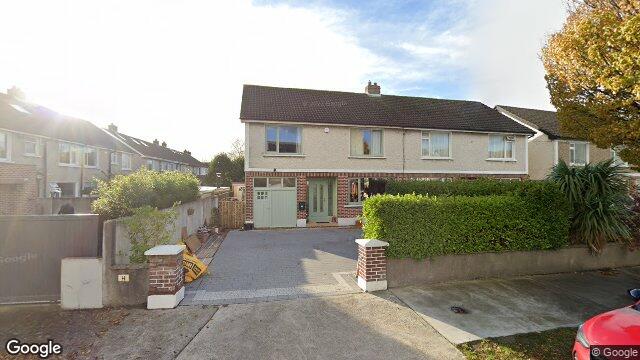 Street view of 1 Clonkeen Grove, Dun Laoghaire