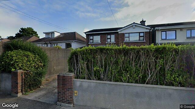 Street view of 8 Stradbrook Hall, Blackrock