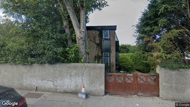 Street view of 2 Cambridge Close, Sandycove Avenue East, Sandycove