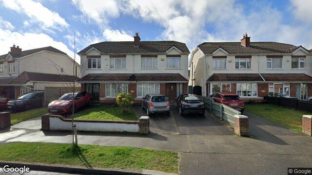 Street view of 4 Earlsfort Glade, Lucan