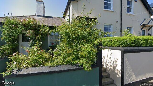 Street view of 8 Glenalua Terrace, Glenalua Road, Killiney