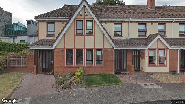 Street View near 22 St Johns Wood, Castle Avenue, Clontarf Dublin 3