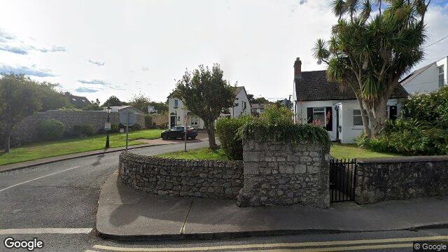 Street view of 2 Dalkey Court, Barnhill Road, Dalkey