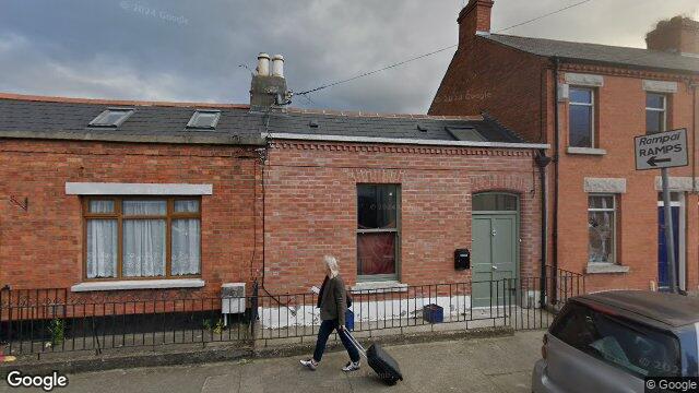 Street View near 34 Leinster Avenue, Eastwall, Dublin 3