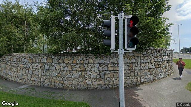 Street view of 9 Newpark Apartments, Newtownpark Avenue, Blackrock