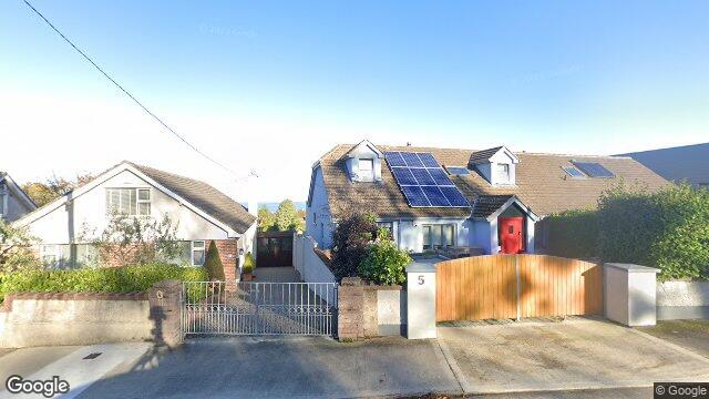 Street view of Ardeevin Road, Dalkey