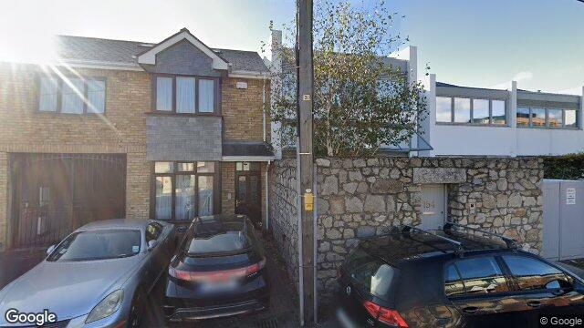Street view of 154 Lansdowne Park, Dublin 4