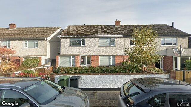 Street view of 18 Gosworth Park, Sandycove