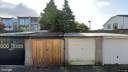 Street view of 27 Woodview Court