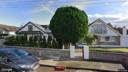 Street view of 5 Oatlands Manor