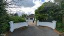 Street view of 122 Rochestown Avenue