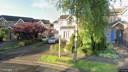 Street view of 8 Hawthorn Manor