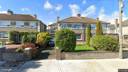 Street view of 19 Leopardstown Park