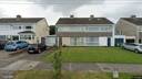 Street view of 80 Lakelands Close