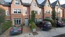 Street view of 8 Dalkey Manor