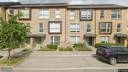 Street view of 10 Saint Helen's Downs