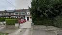 Street view of 1A Lakelands Avenue
