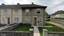 Street view of 28 Oliver Plunkett Avenue