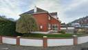 Street view of 14 Oakdene